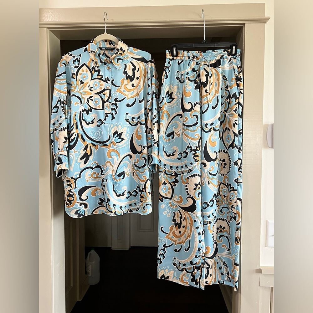 Zara Blue and Black Patterned Coordinates
